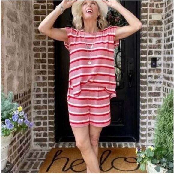 CAbi Red&White Stripe Leisure Playsuit Romper Sz.XL - Picture 3 of 16